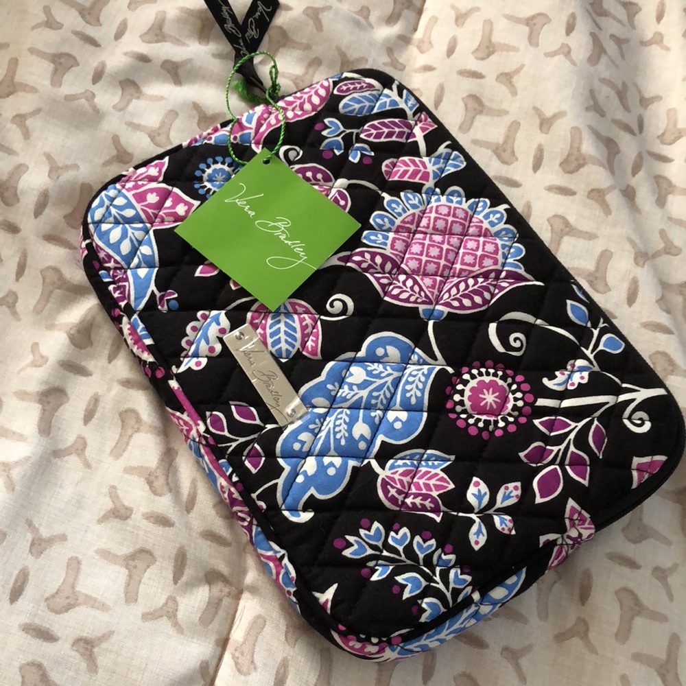 Vera Bradley E reader pouch NWT